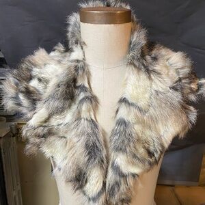 Gorgeous Eugenia Kim faux fur collar shawl